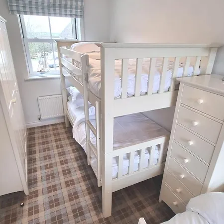 The Bay - Corner Holiday home *