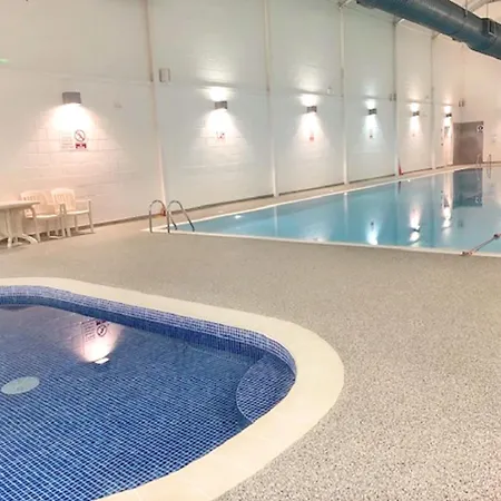 Дом отдыха The Bay - Corner *